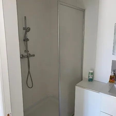 Studio De 14M2 Dans Une Maison Cagnes-sur-Mer Esterno foto